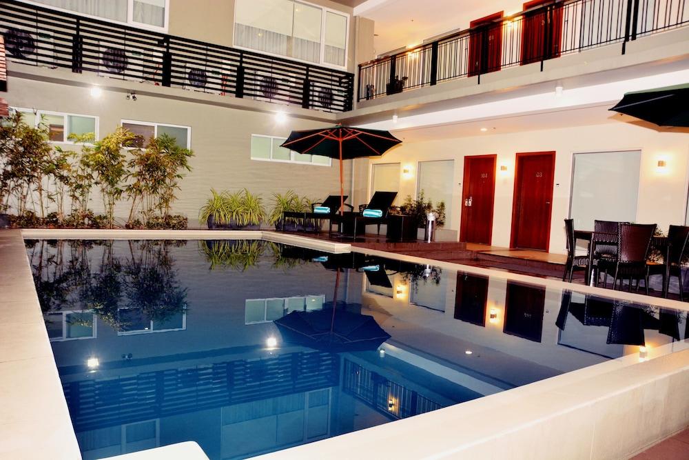 88 Courtyard Pasay