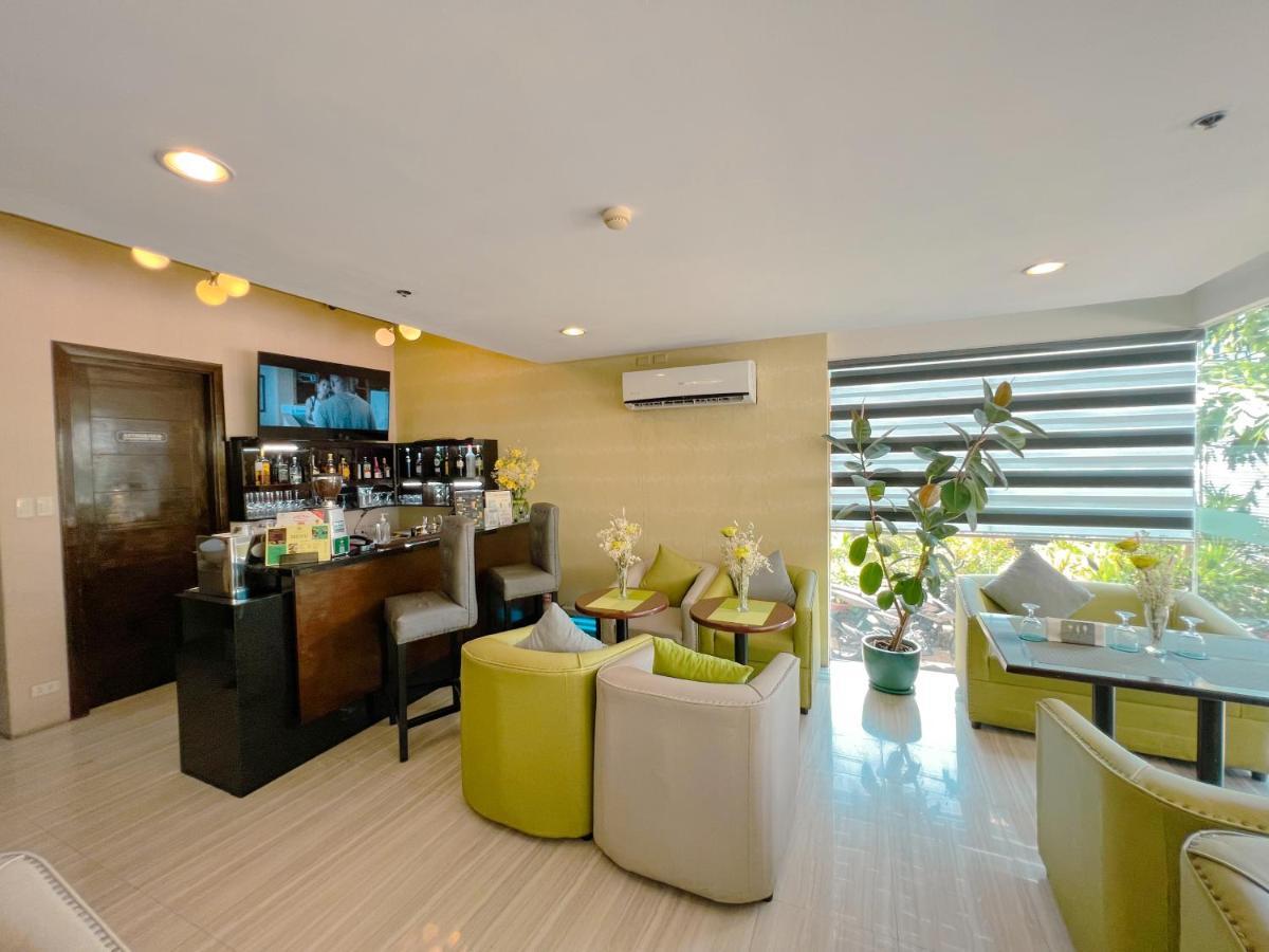 Hotel 88 Courtyard 3*