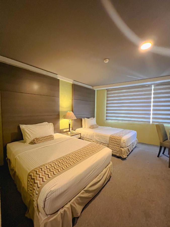 88 Courtyard Hotel 3*