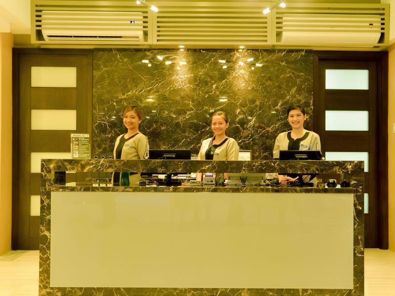 88 Courtyard 3* Pasay